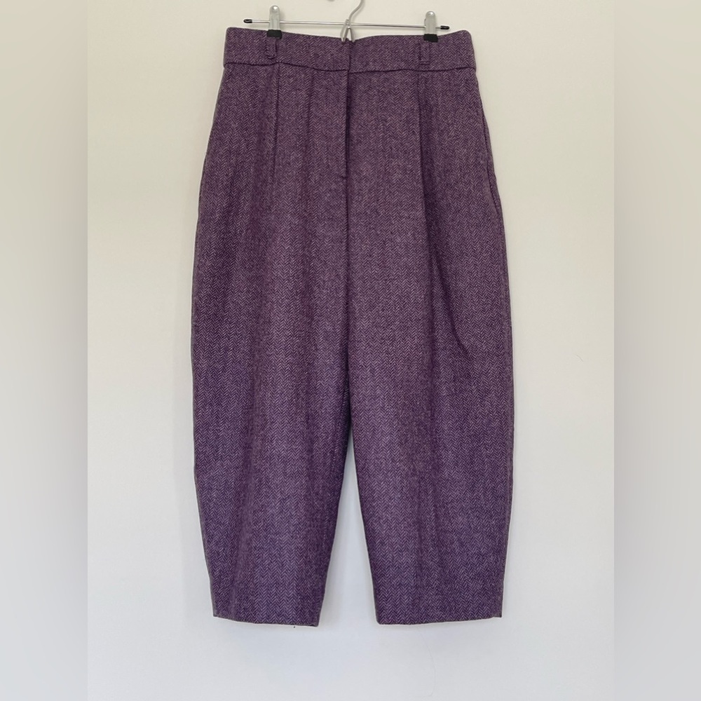 High-rise tapered wool pant in purple herringbone